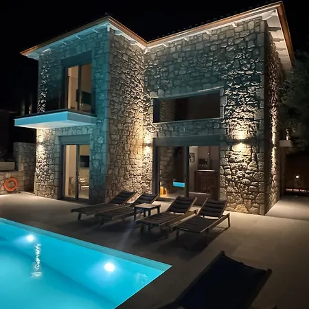 Luxury Ponti Hill Z Widokiem Na Morze فيلة فاسيليكي