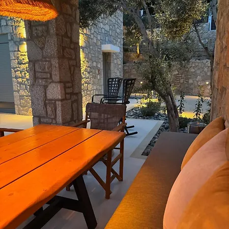 فيلة Luxury Ponti Hill Z Widokiem Na Morze *