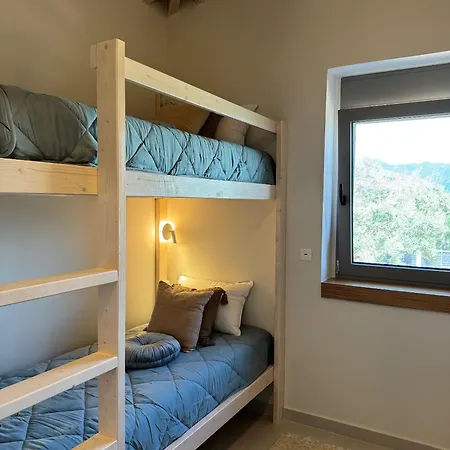 فيلة Luxury Ponti Hill Z Widokiem Na Morze فاسيليكي