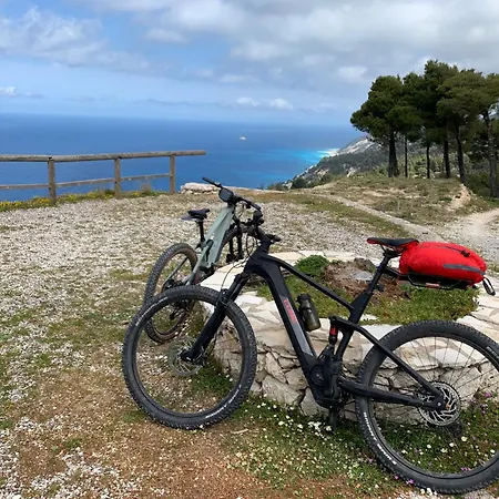 Luxury Ponti Hill Z Widokiem Na Morze Villa *