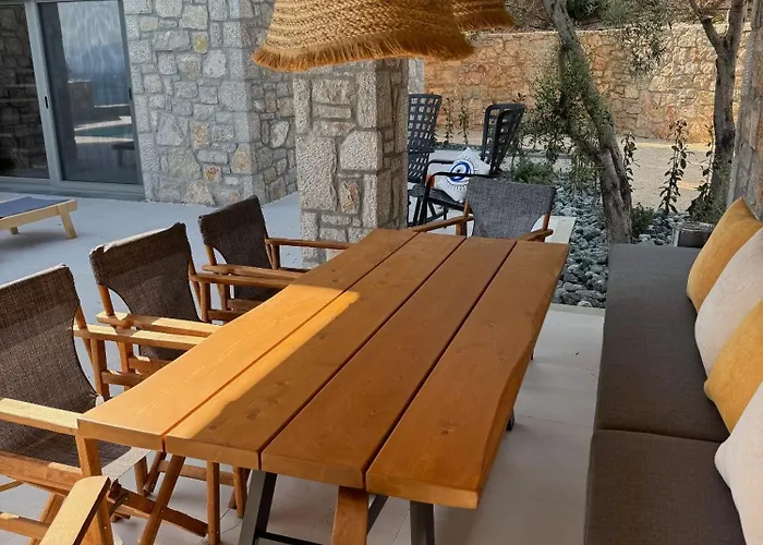 Luxury Ponti Hill Z Widokiem Na Morze Βίλα